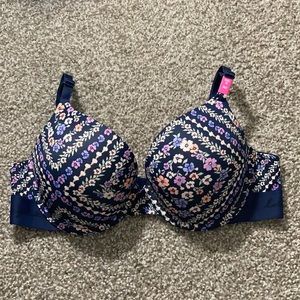 Brand new colorful Pink bra.